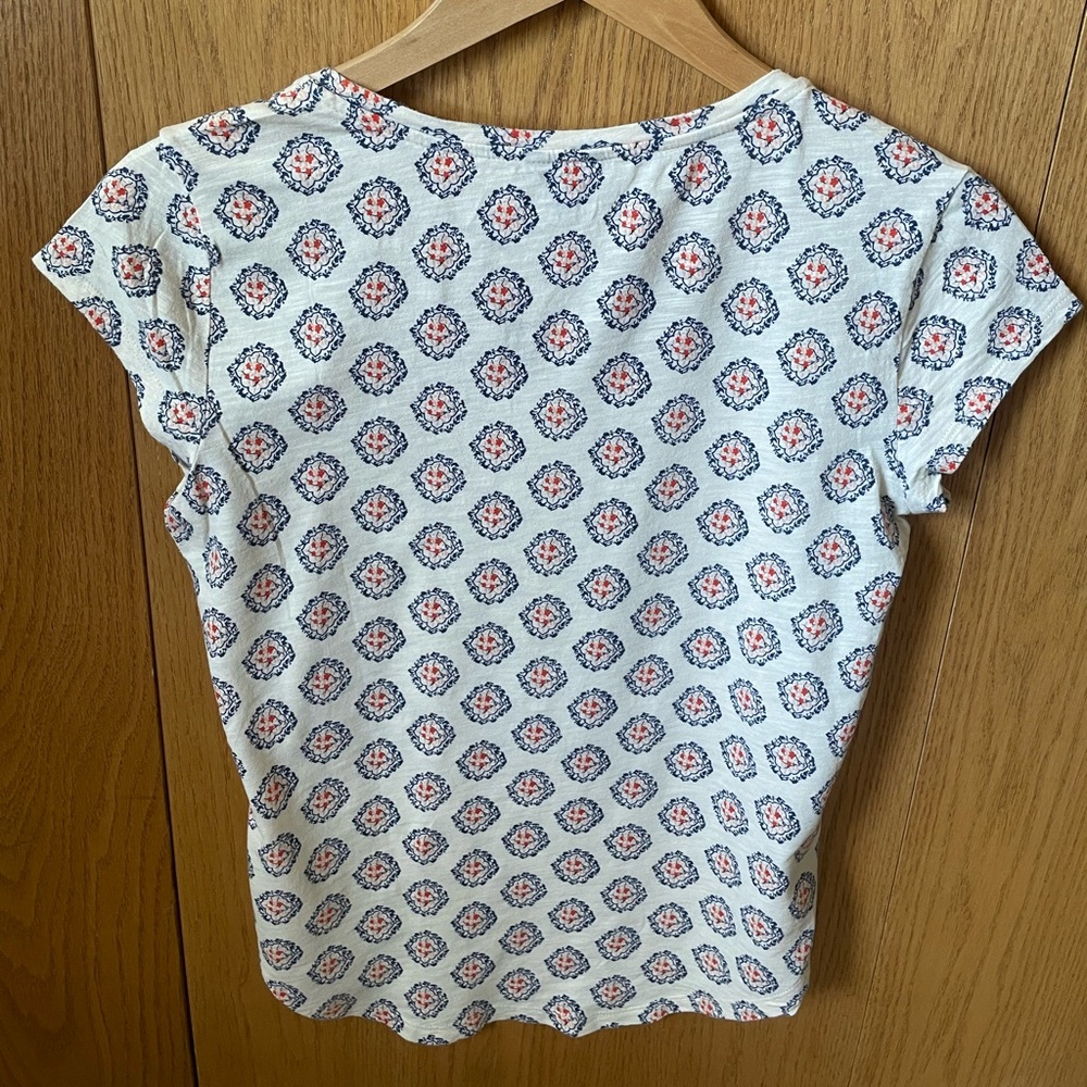 Ann Taylor Pattern Tee - Picture 3 of 3